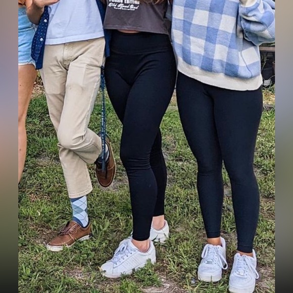 Fabletics High Waist Seamless Ribbed Black Leggings - Picture 4 of 13